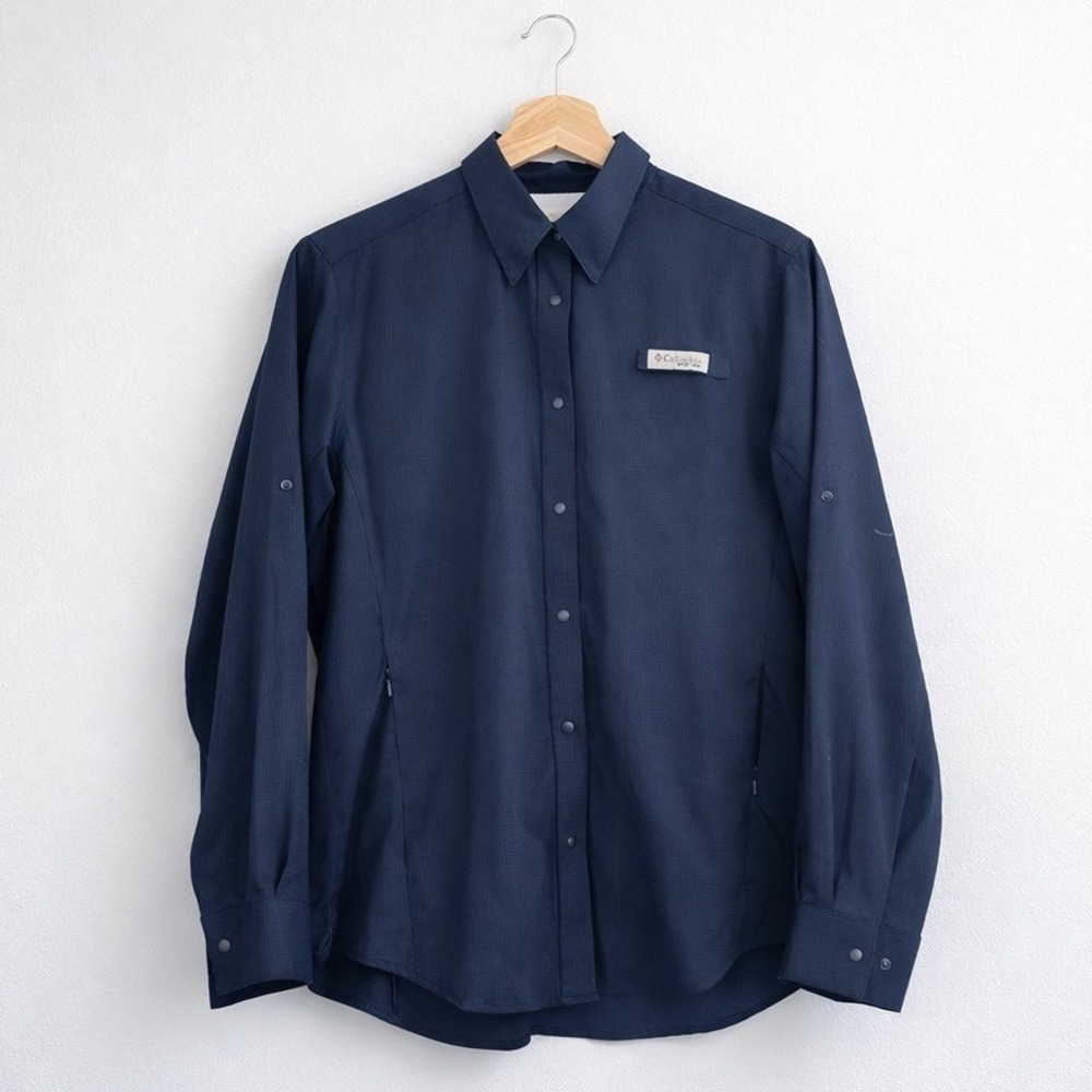 Columbia PFG Women's Medium Navy Button-Up Fishing Shirt Outdoor Casual